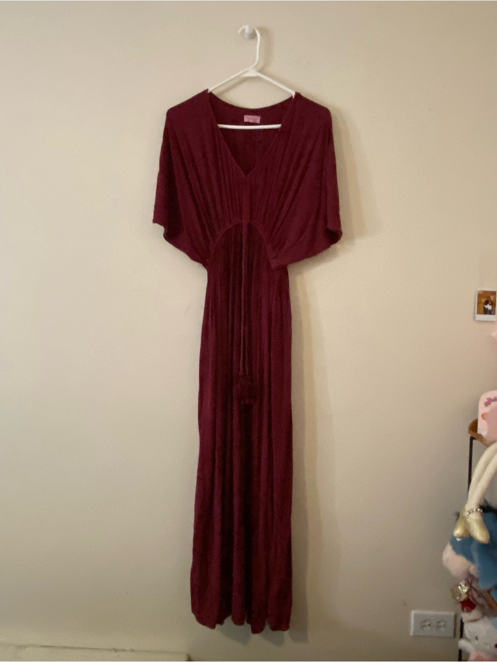 Women's Beachy Burgundy V-Neck Maxi Dress